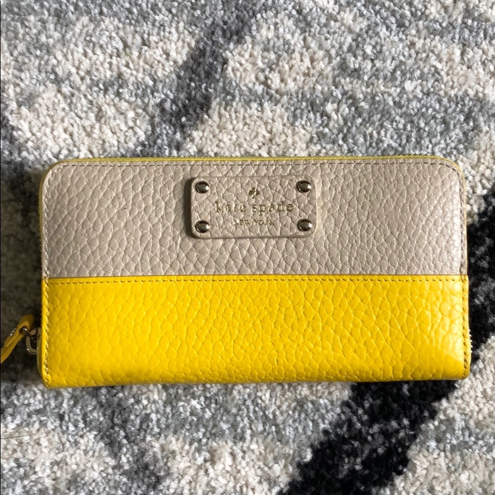 Kate Spade wallet